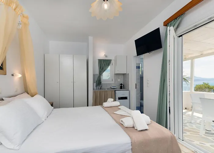 Akteon Hotel Logaras